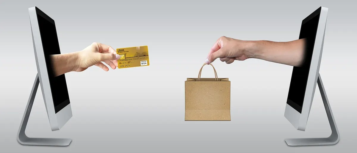 Holiday Shopping Online: A Cybersecurity Checklist for Black Friday and Beyond